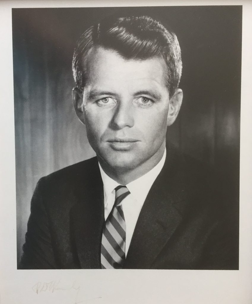 robert kennedy Starcollector