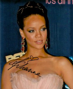 Rihanna Autogramm